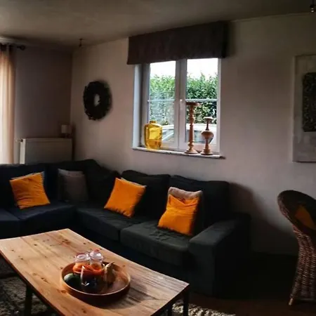 Holiday home Le Bain Des Hirondelles *